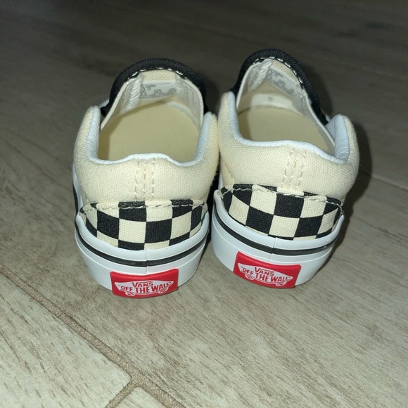 Vans Kids Checkerboard Slip-On Shoes - Black/White - Picture 5 of 6